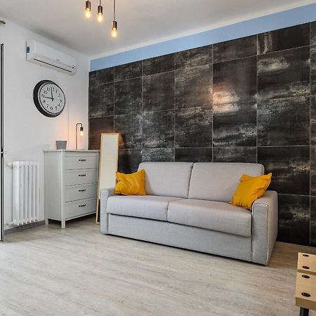 Insubria 8-3Sx - Monolocale Cool Apartman Milánó Kültér fotó